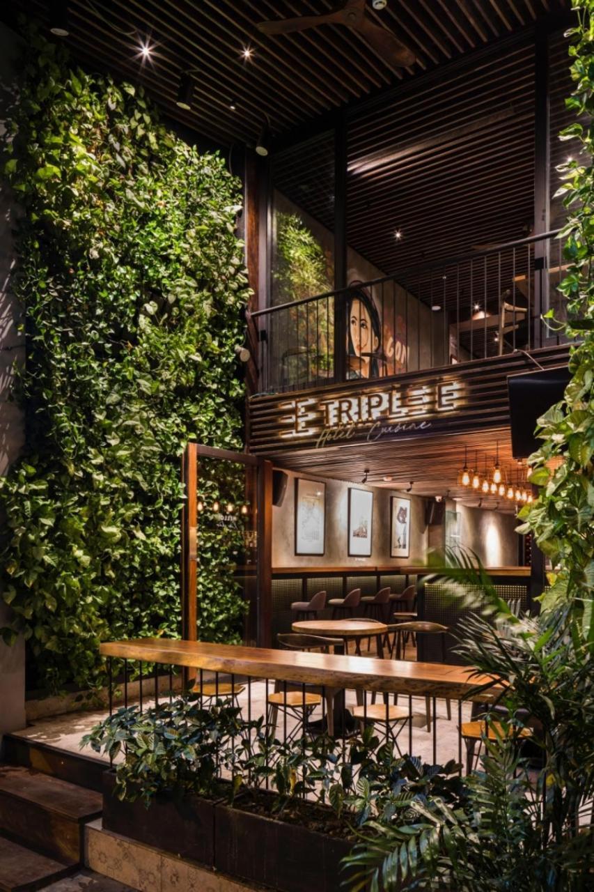Triple E Hotel Fine Art Museum Ho Chi Minh City Exterior photo