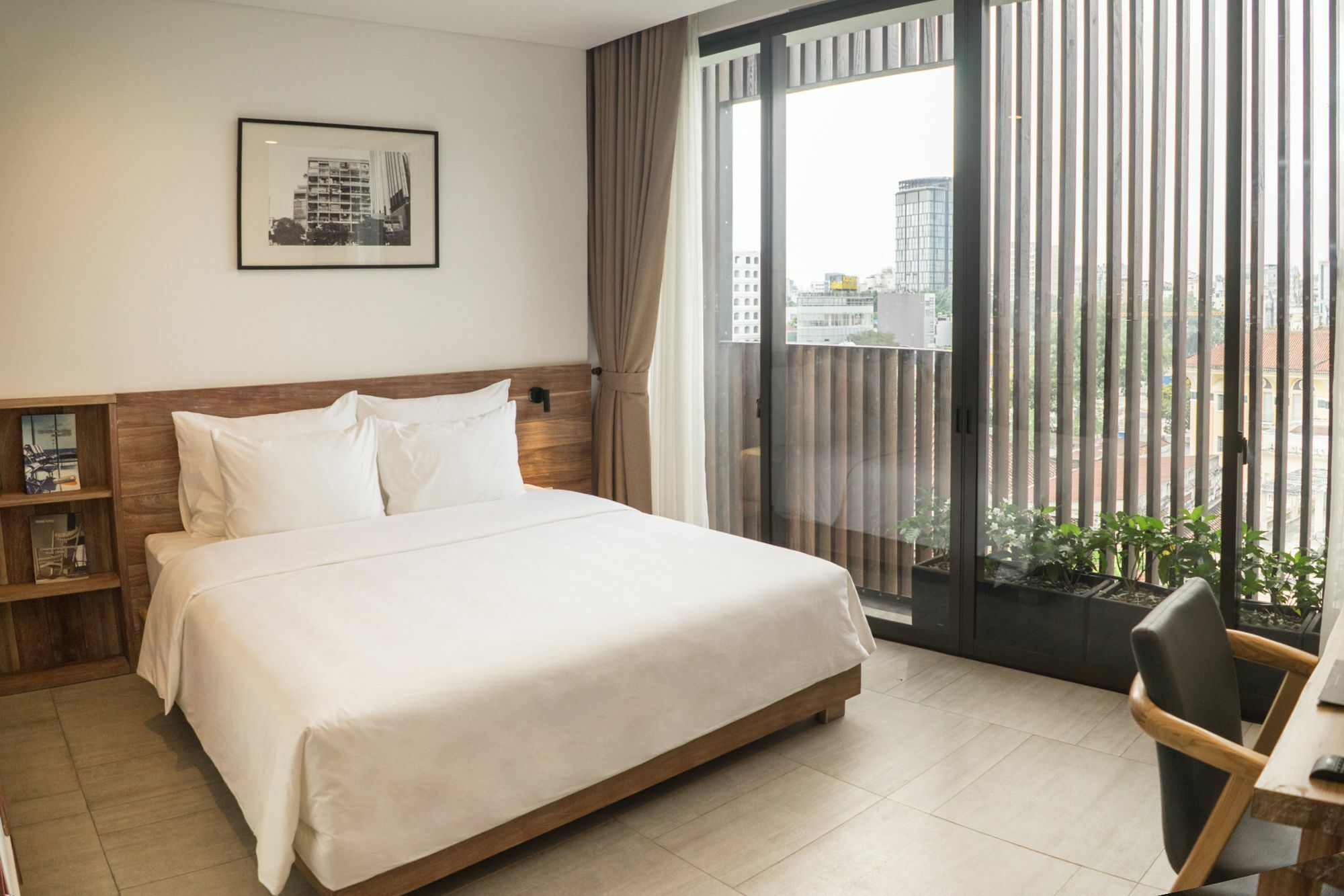 Triple E Hotel Fine Art Museum Ho Chi Minh City Exterior photo