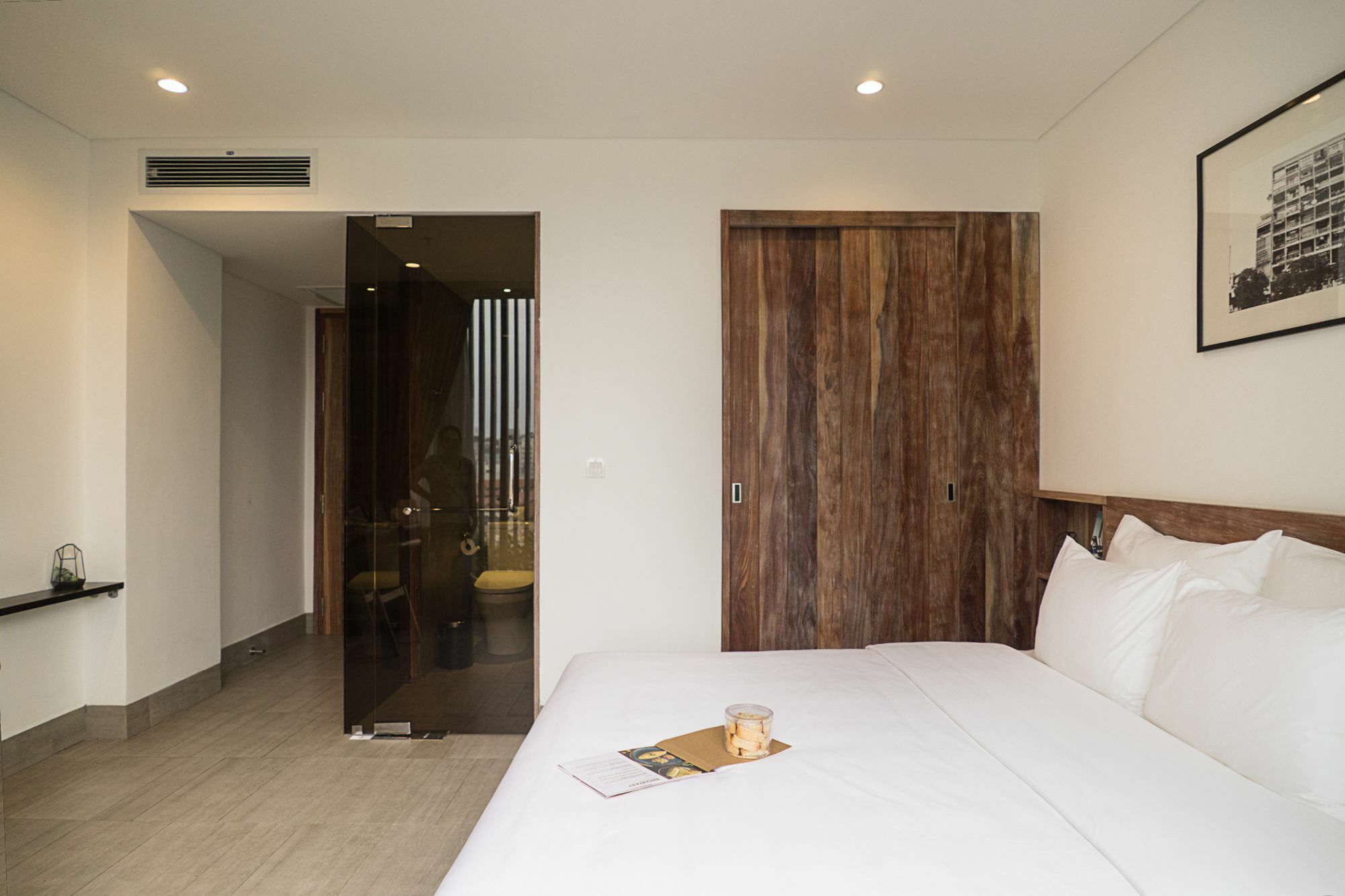 Triple E Hotel Fine Art Museum Ho Chi Minh City Exterior photo